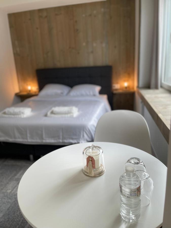Mooie Kamer In Centrum Brugge Met Badkamer エクステリア 写真