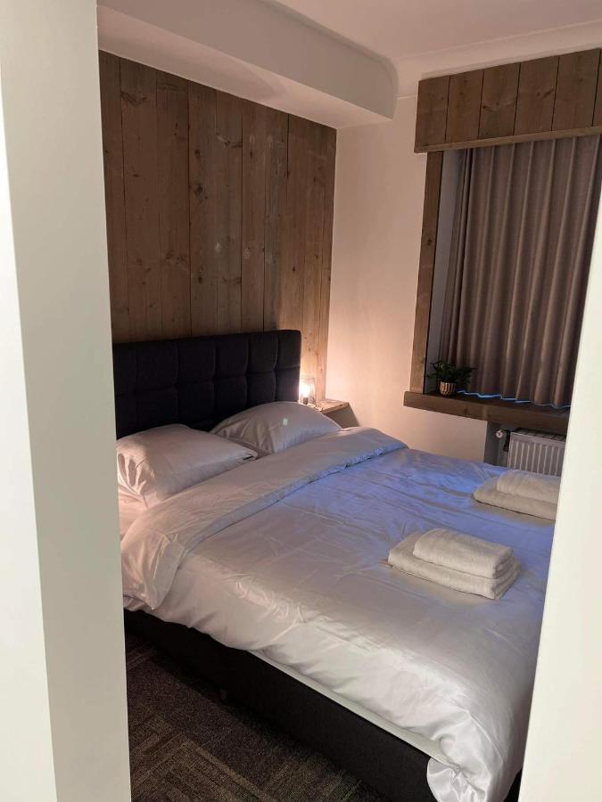 Mooie Kamer In Centrum Brugge Met Badkamer エクステリア 写真